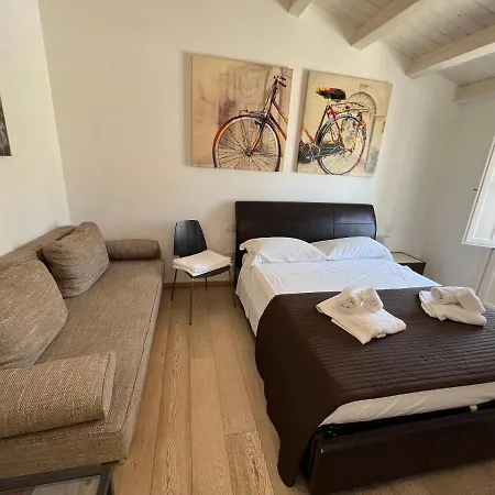 Frühstückspension Plaza Avola